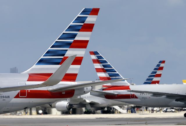Πιλότος αμερικανικής εταιρείας πέθανε εν ώρα πτήσης